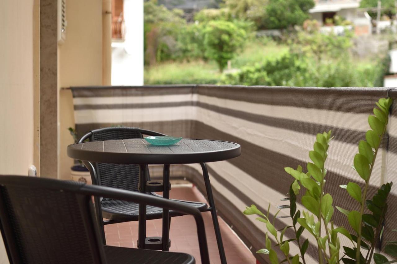מינורי Serenis Luxury Apartments מראה חיצוני תמונה