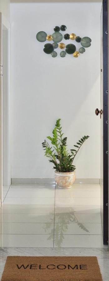 מינורי Serenis Luxury Apartments מראה חיצוני תמונה